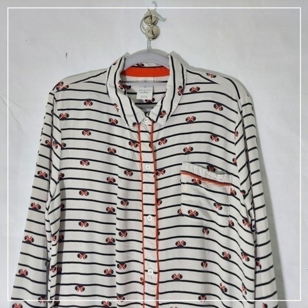 Disney Sleepshirt Women M White Mickey Lounge Sleepwear Button Cozy Nightshirt - Picture 2 of 11